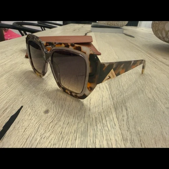 Missoni Moiga Sunglasses - Picture 9 of 9